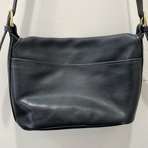 Vintage Black Leather Coach Flap Crossbody Bag - USA 4907 - Picture 11 of 16